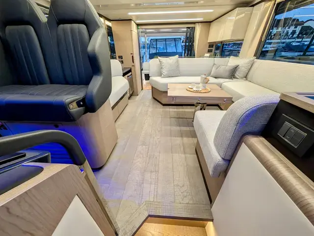 Absolute Navetta 48