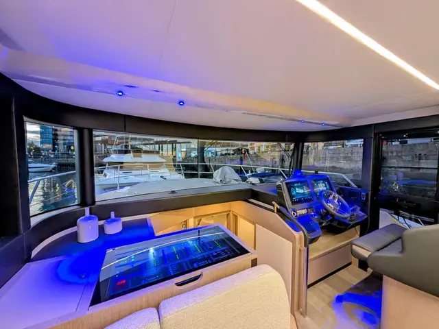 Absolute Navetta 48