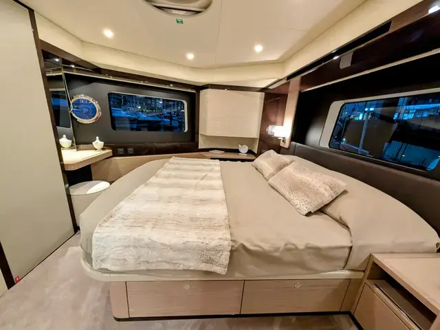 Absolute Navetta 48