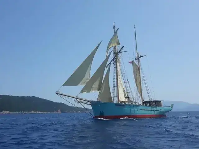 West Country Top Sail Schooner