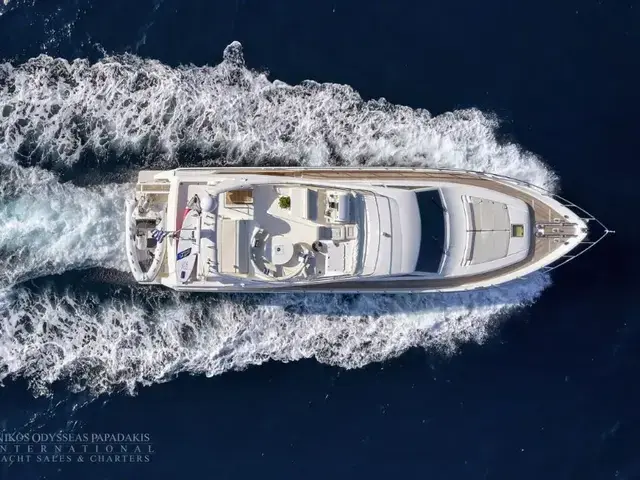 Ferretti Yachts 68