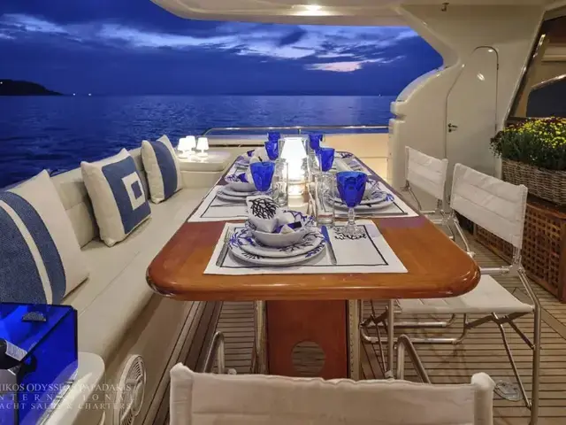 Ferretti Yachts 68