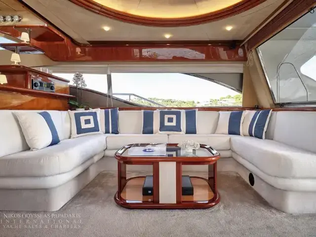 Ferretti Yachts 68