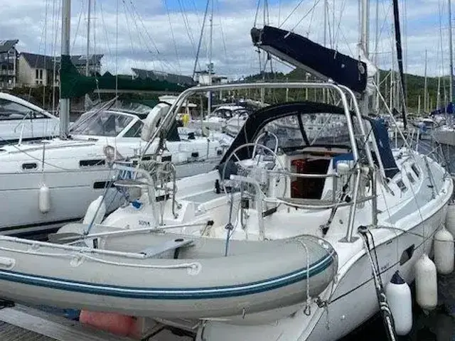 Hunter Legend 36