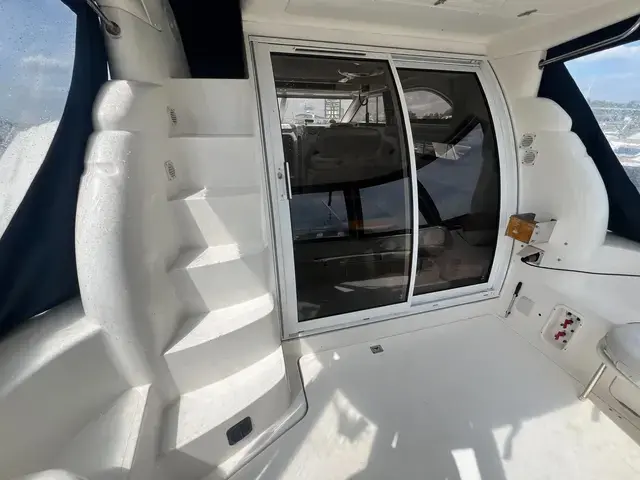 Sealine 330 Statesman