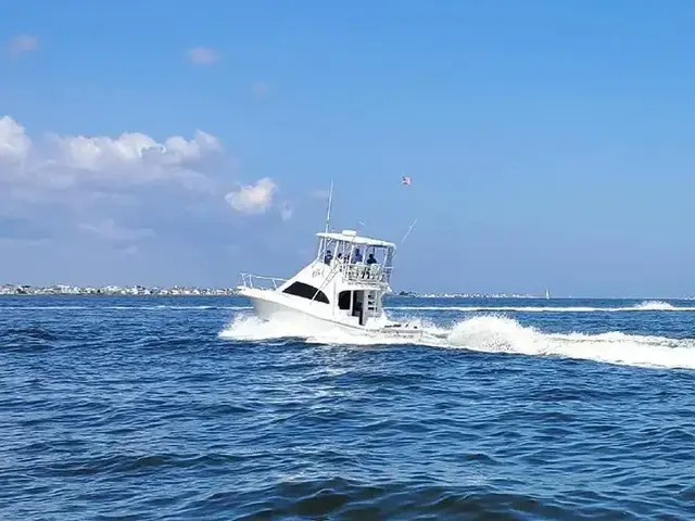 Luhrs 34 Convertible