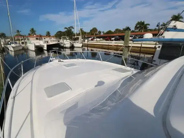 Luhrs 40 Convertible