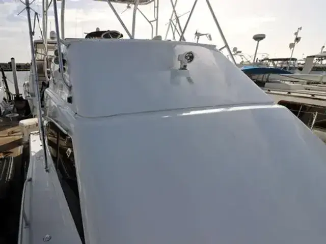 Luhrs 40 Convertible