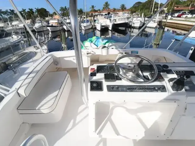 Luhrs 40 Convertible