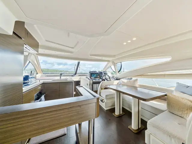 Azimut 54 Flybridge