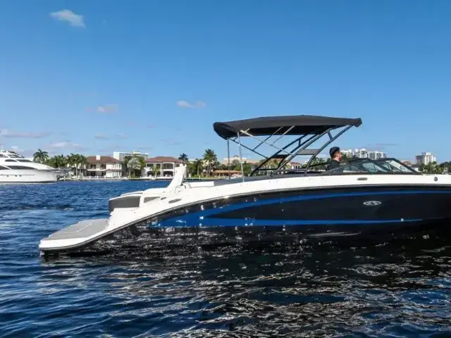 Sea Ray 290 Sundeck