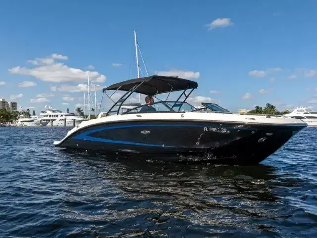 Sea Ray 290 Sundeck