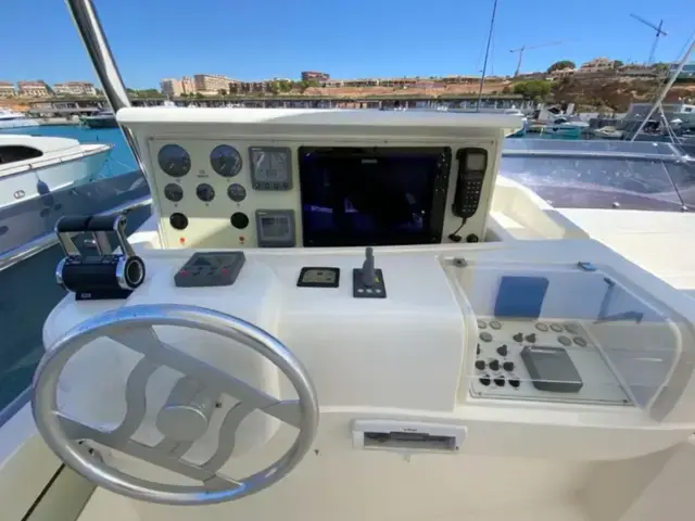 Ferretti Yachts 780 Ht