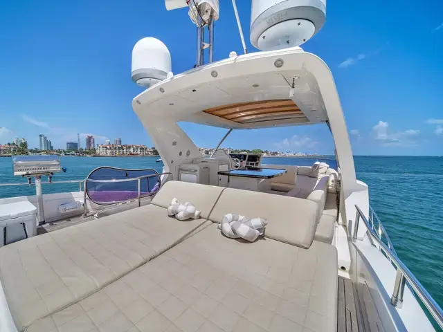 Azimut 64 Flybridge