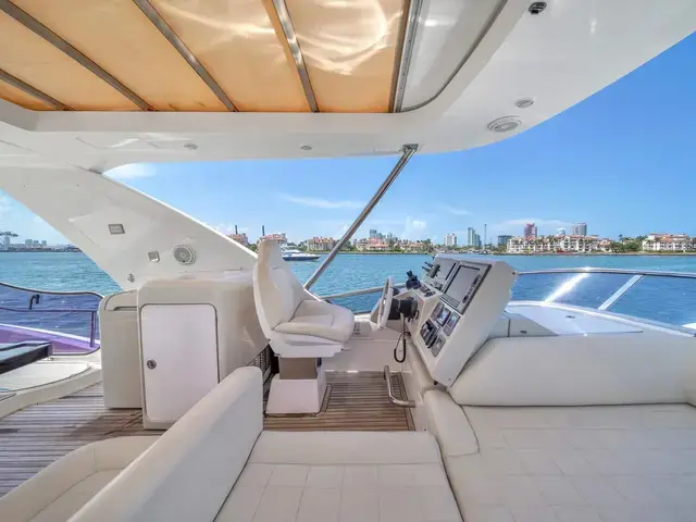 Azimut 64 Flybridge