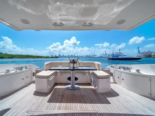 Azimut 64 Flybridge