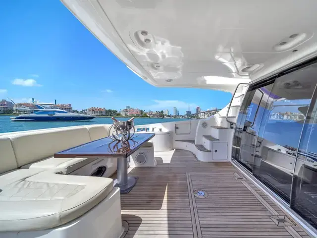 Azimut 64 Flybridge