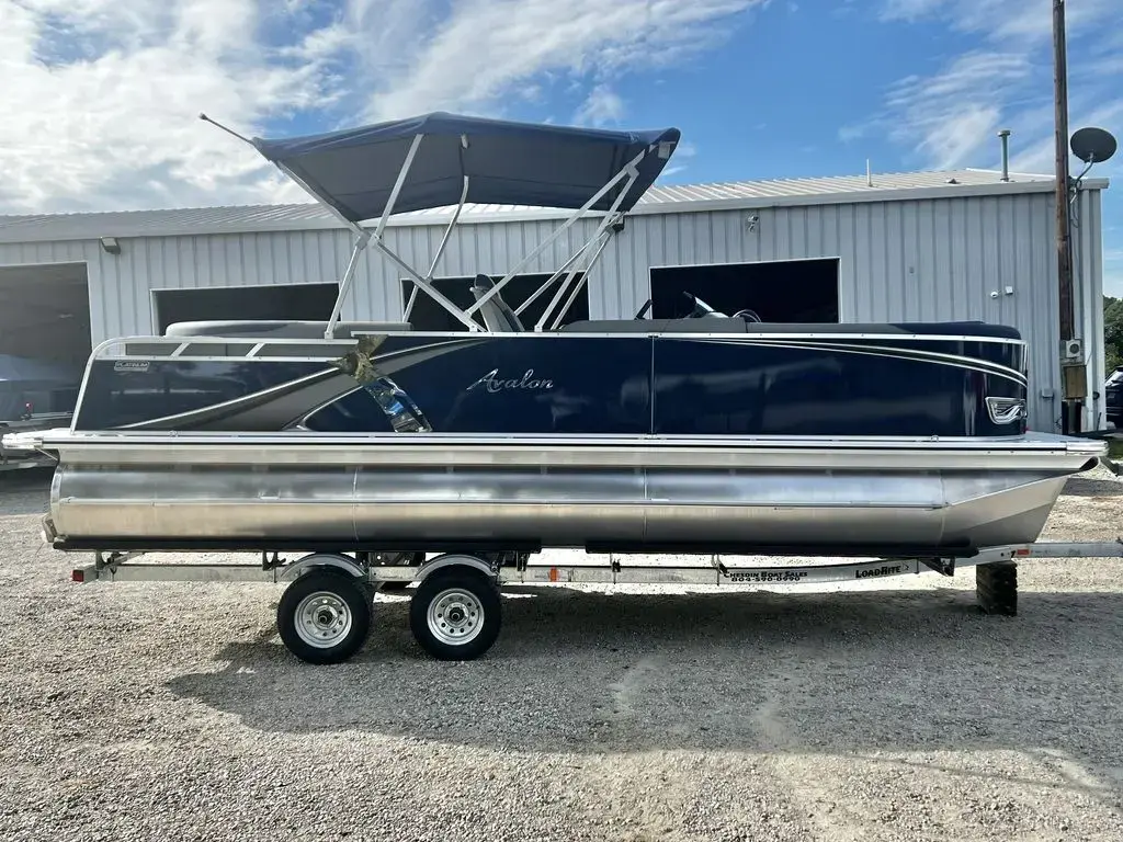 2024 Avalon lsz 23 elite - in stock