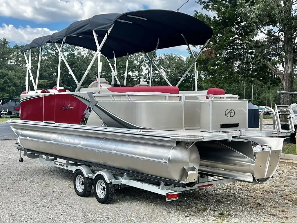 2024 Avalon lsz 23 quad lounge - triple toon - in stock