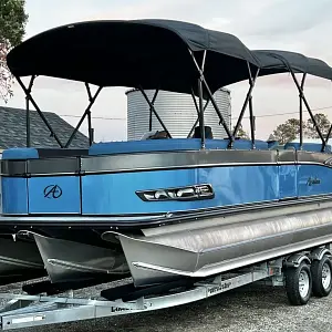 2024 Avalon Catalina 25 Elite - Triple Toon - IN STOCK