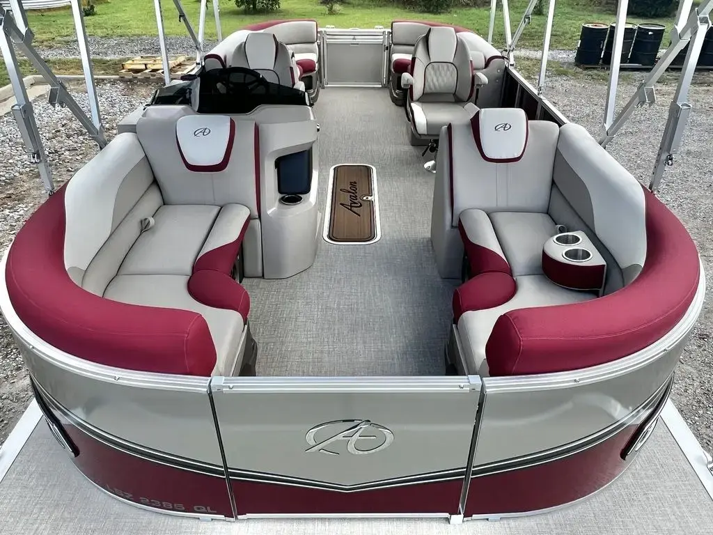 2024 Avalon lsz 23 quad lounge - triple toon - in stock