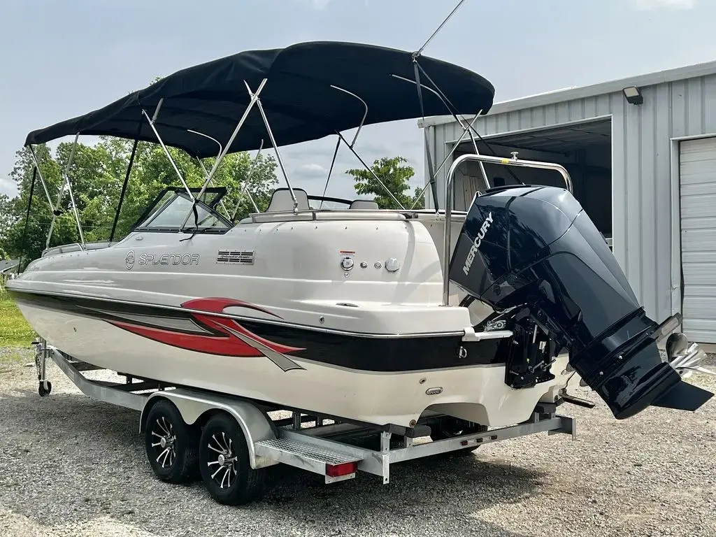 2023 Splendor 239 sunstar - in stock! rigged & ready!