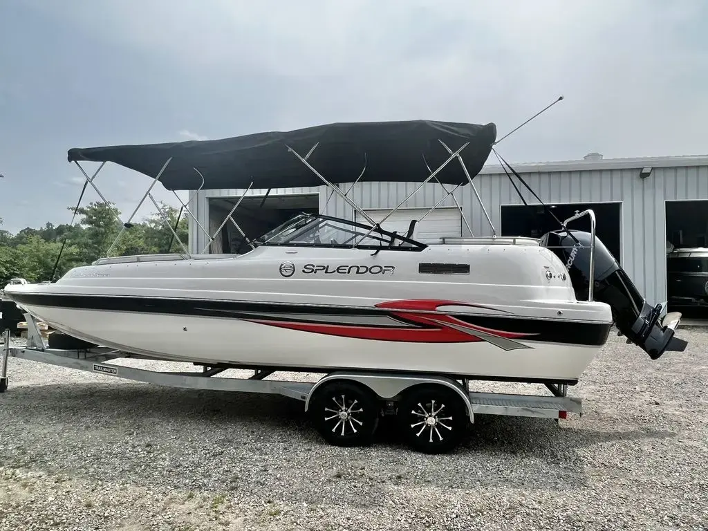 2023 Splendor 239 sunstar - in stock! rigged & ready!