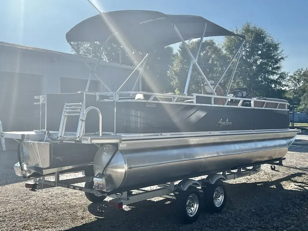 2024 Avalon venture 85 23 rear fish - in stock