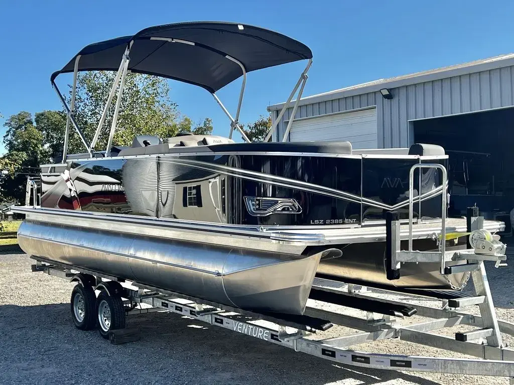 2025 Avalon lsz 23 entertainer - in stock