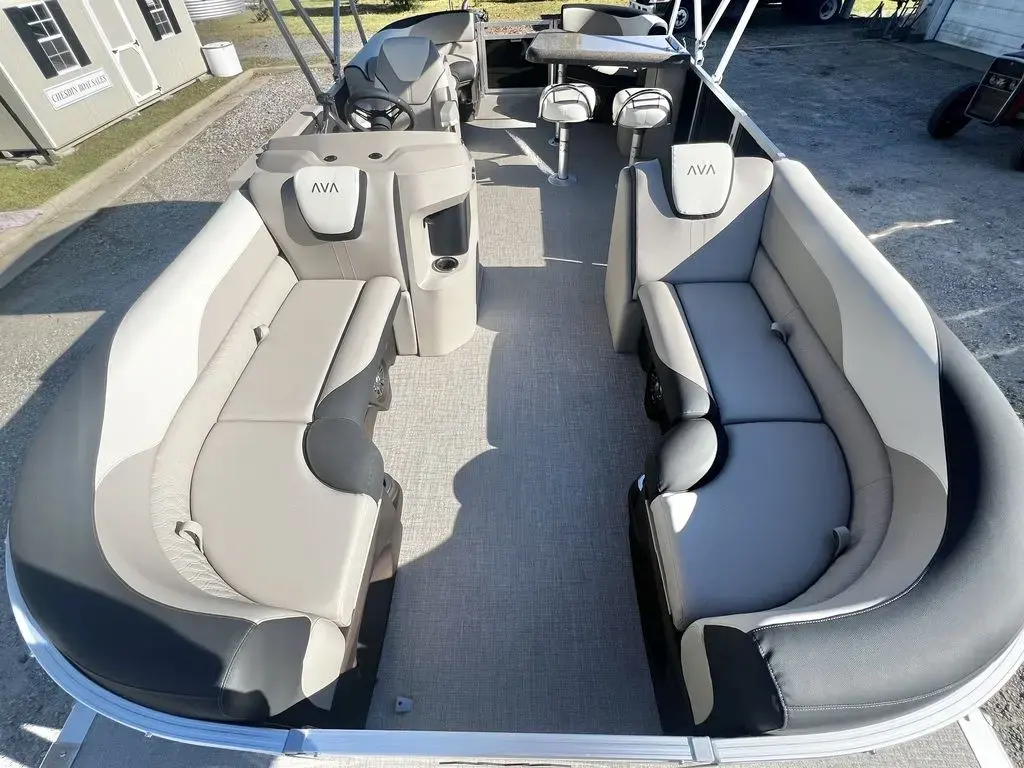 2025 Avalon lsz 23 entertainer - in stock