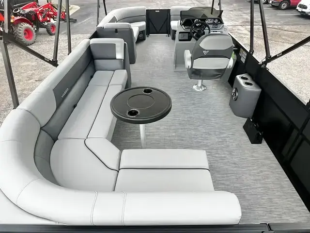 Viaggio Lago V 22 C (Cruise) - IN STOCK