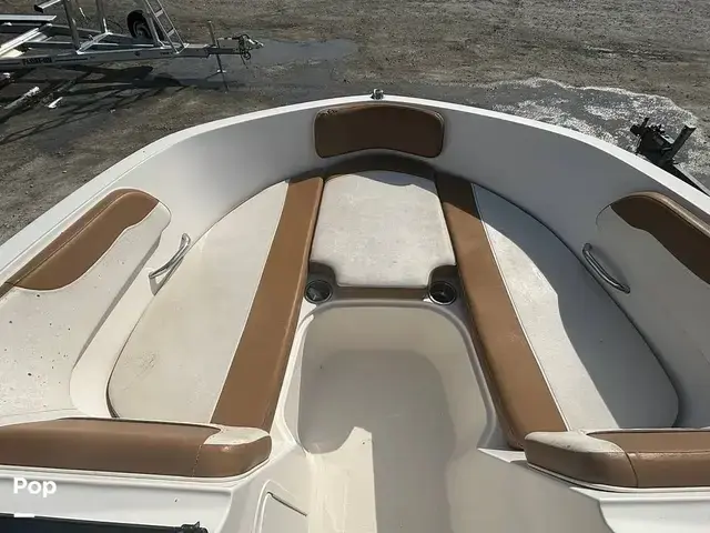 Bayliner VR5 OB