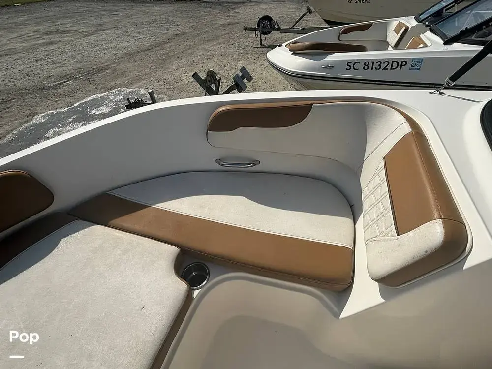 2021 Bayliner vr5 ob