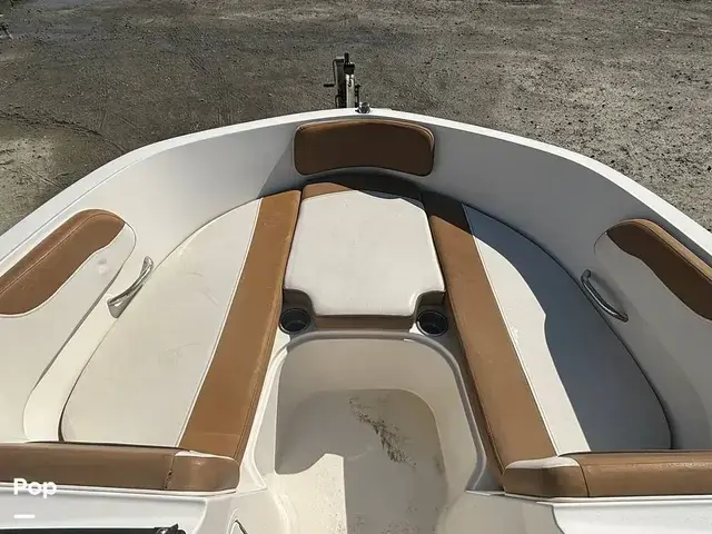 Bayliner VR5 OB