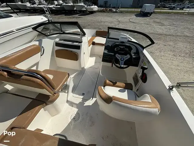 Bayliner VR5 OB