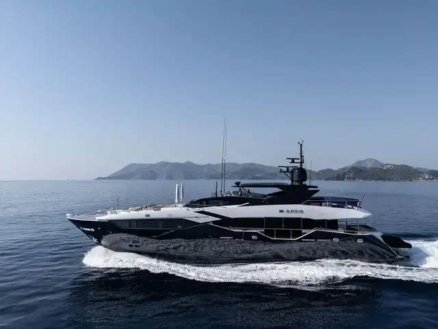 Sunseeker 116 Yacht