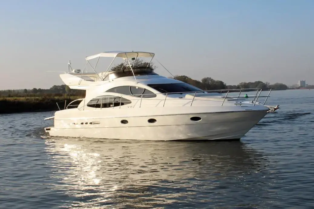 2001 Azimut 42