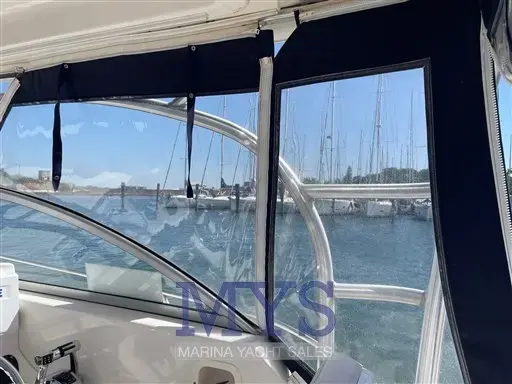 2006 Boston Whaler 305 conquest