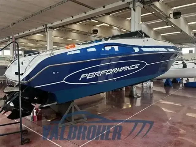 Performance Marine 907