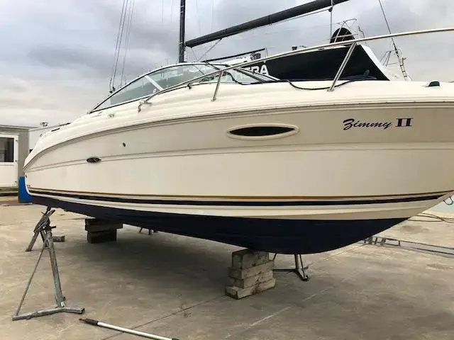 Sea Ray 215 Weekender