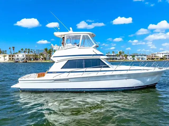 Riviera 43 Flybridge