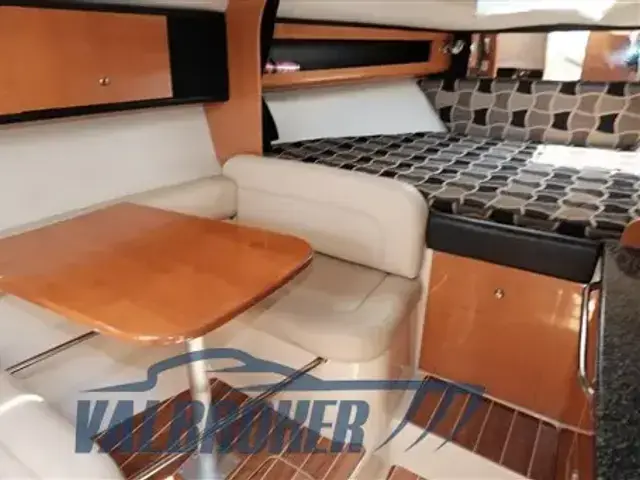 Chaparral 280 Signature