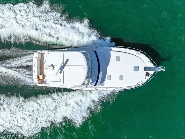 Riviera 43 Flybridge