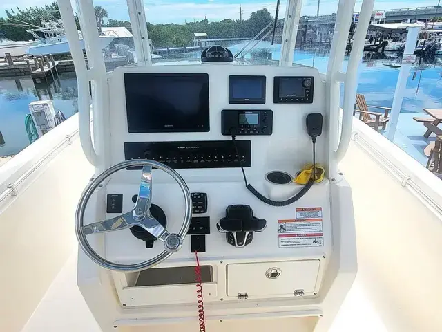 Cobia 240 Center Console