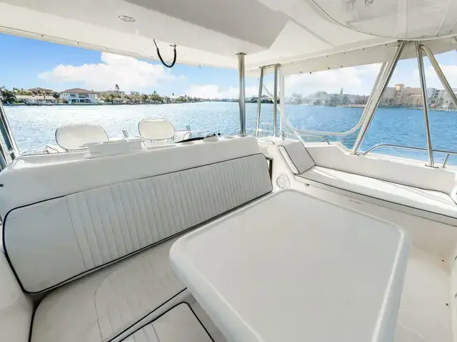 Riviera 43 Flybridge