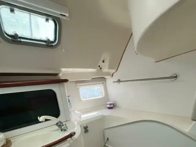 Beneteau Oceanis 381