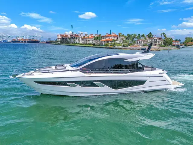 Sunseeker Predator 65