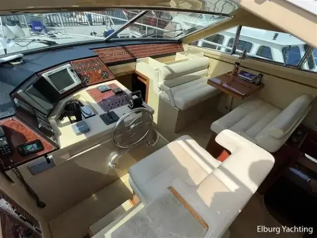 Ferretti Yachts 150 Fly