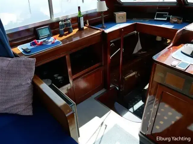 Lutje 52 Pilothouse