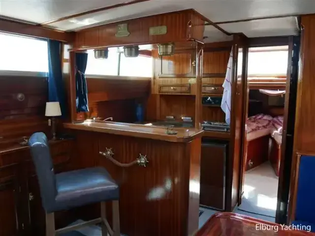 Lutje 52 Pilothouse